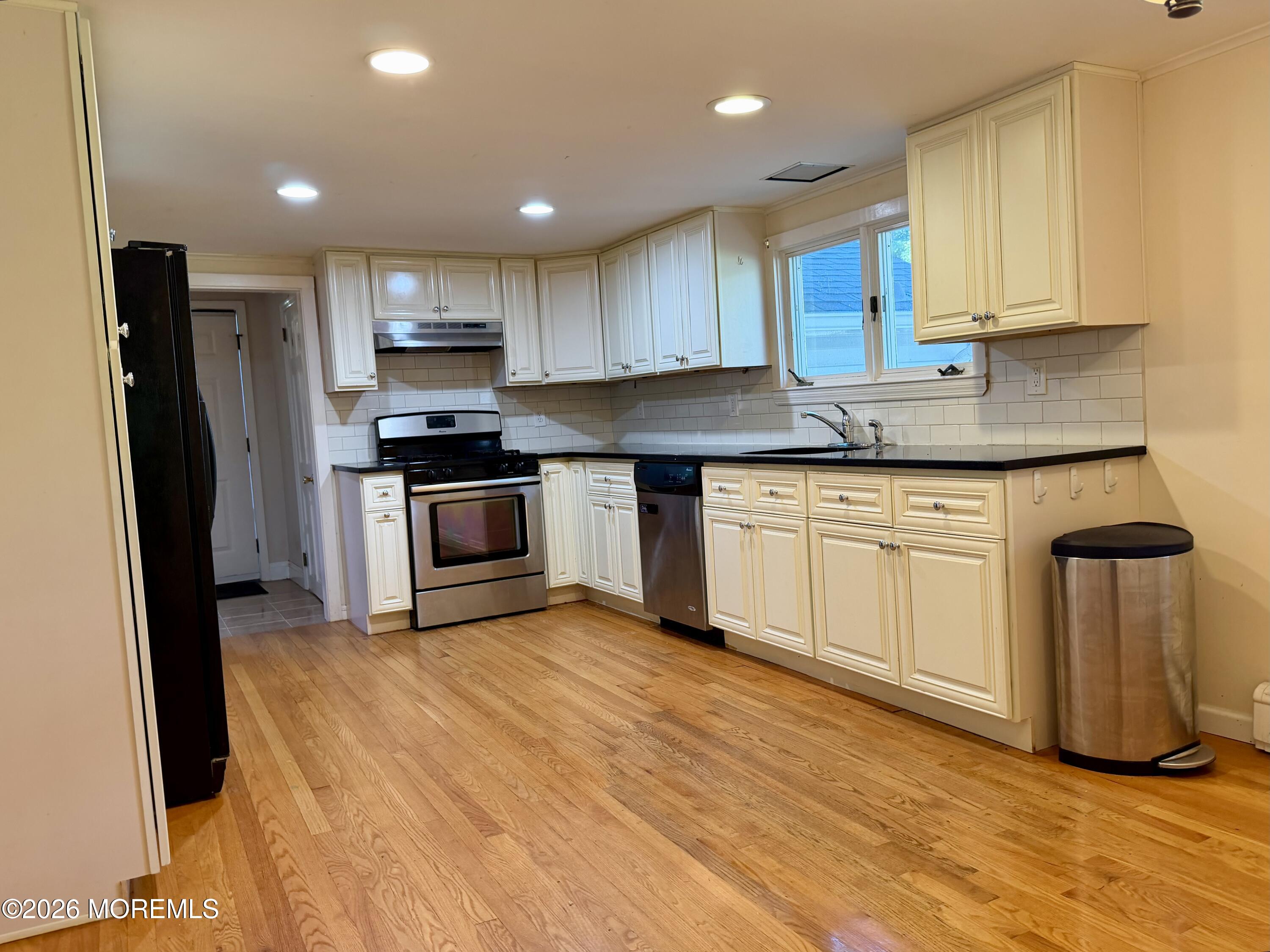 169 Kings Highway Middletown NJ 07748