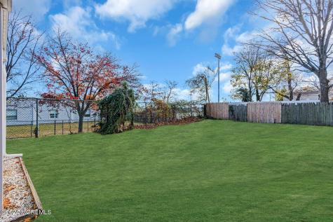 29 Drs James Parker Boulevard Red Bank NJ 07701