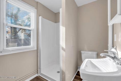 29 Drs James Parker Boulevard Red Bank NJ 07701