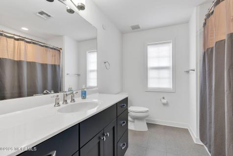 24 Catherine Street Red Bank NJ 07701