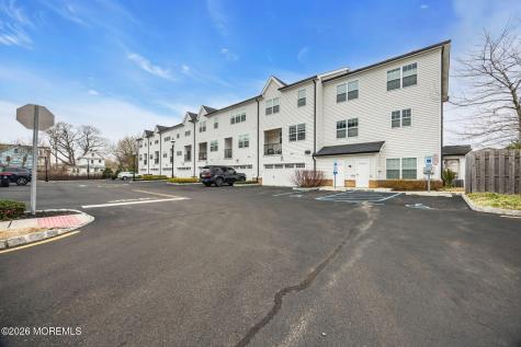 24 Catherine Street Red Bank NJ 07701