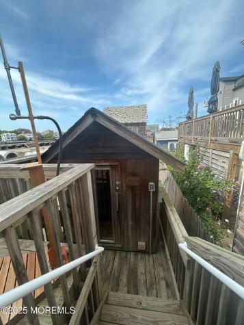 17 Church Street Sea Bright NJ 07760