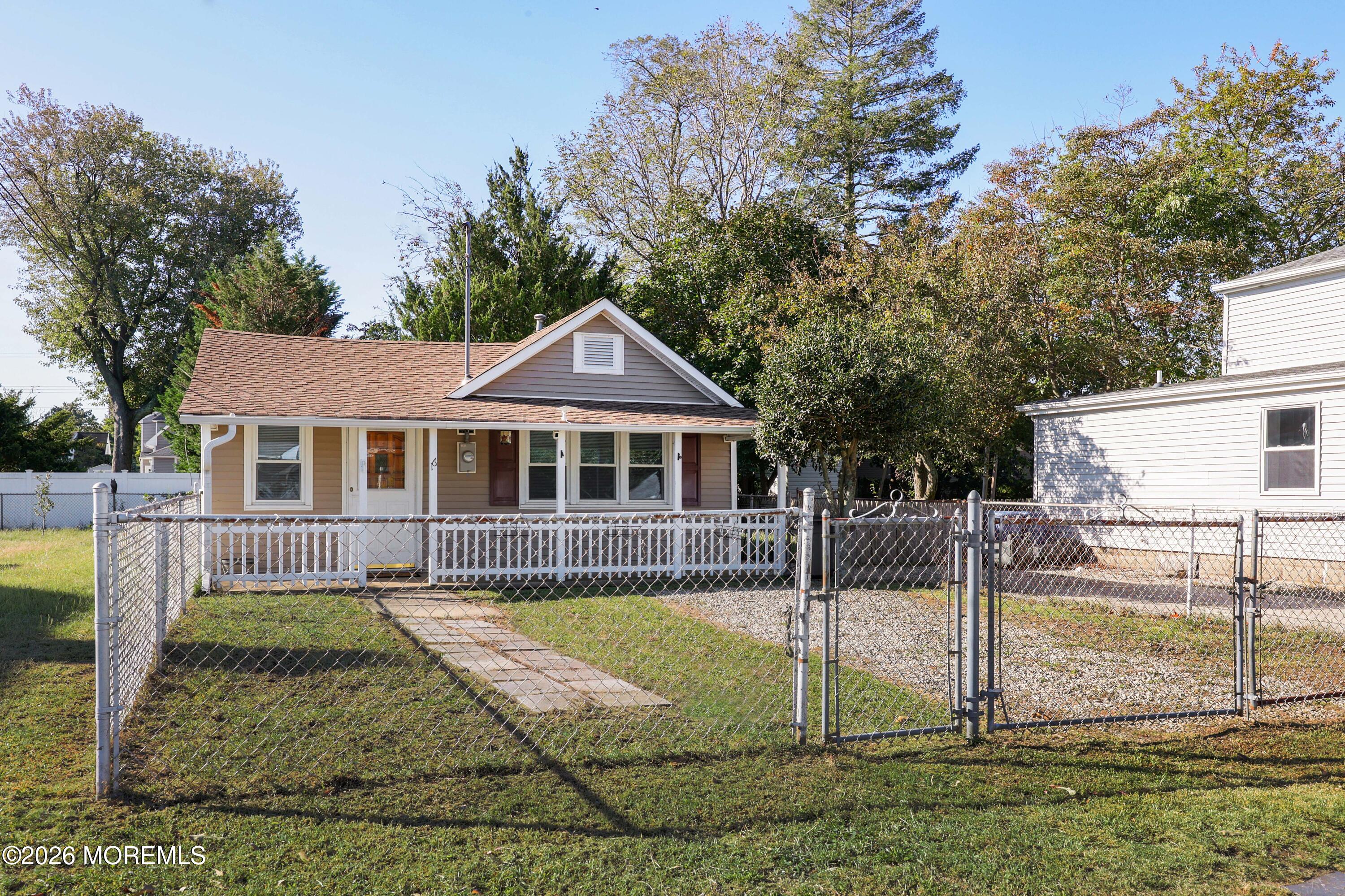 16 E Long Branch Avenue Ocean Gate NJ 08740