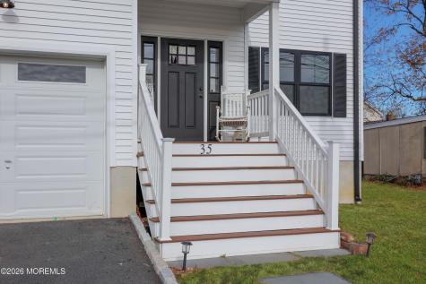 35 Alberta Avenue North Middletown NJ 07748
