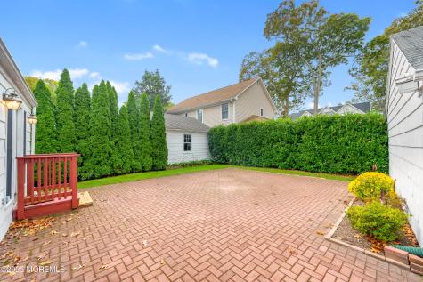 2203 3rd Avenue Spring Lake NJ 07762