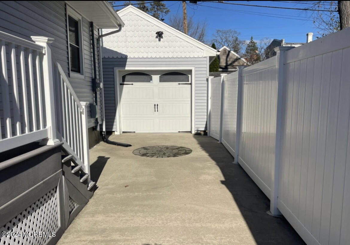 509 Laurel Avenue Allenhurst NJ 07711