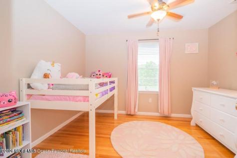 1 Kari Court Jackson NJ 08527