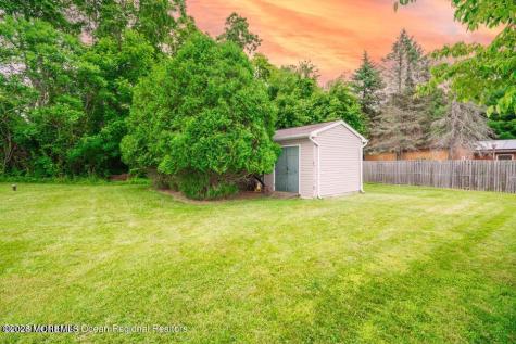 1 Kari Court Jackson NJ 08527