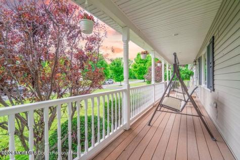1 Kari Court Jackson NJ 08527