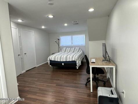 9 Carole Drive Oakhurst NJ 07755