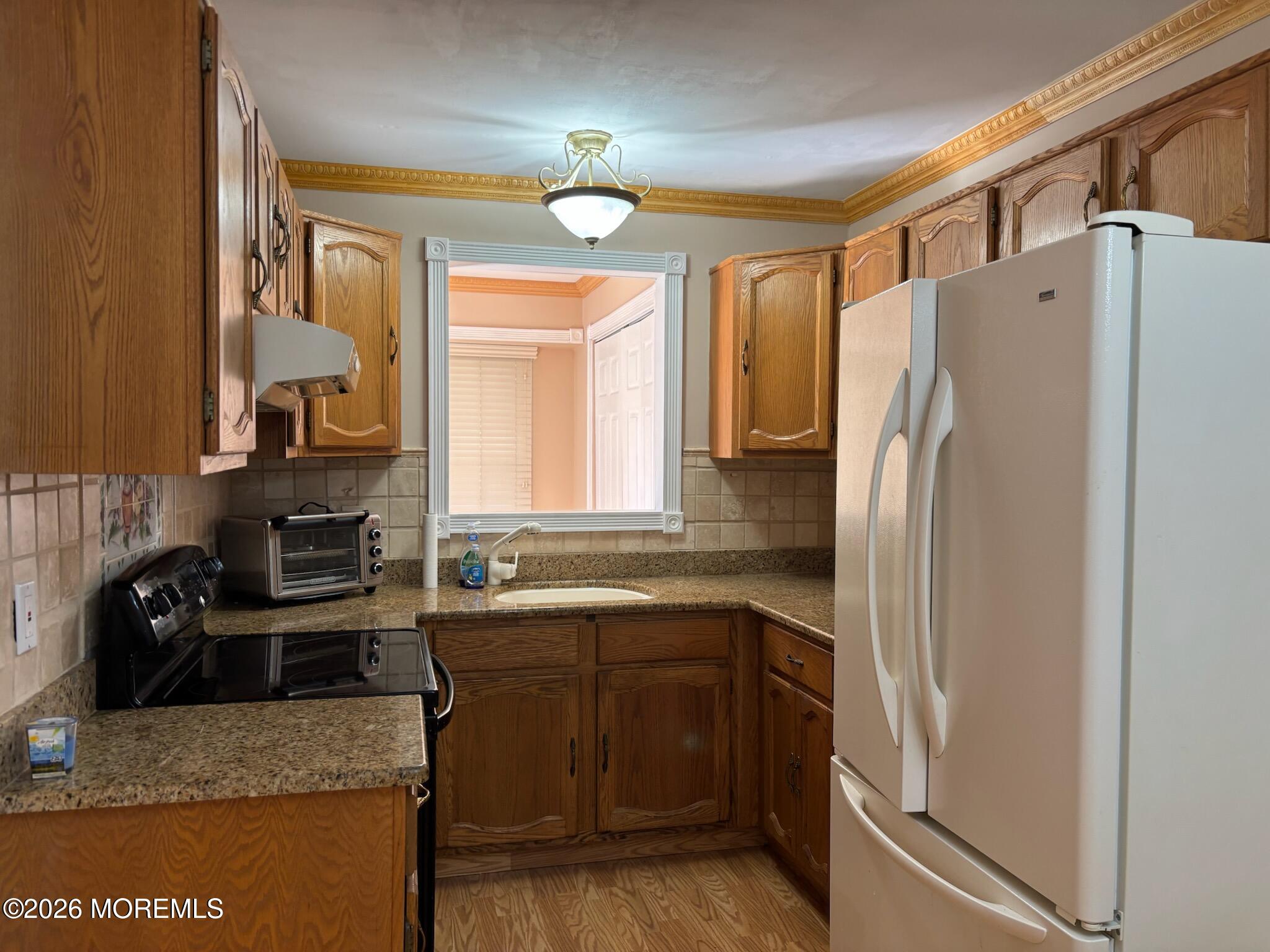 39 Stonybrook Road Whiting NJ 08759