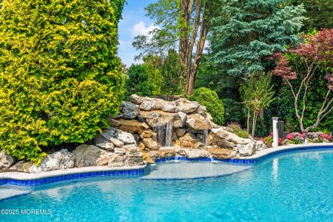 25 Muncy Drive West Long Branch NJ 07764