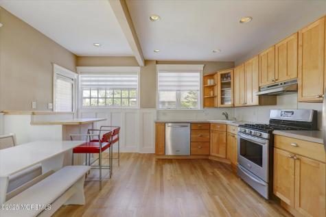 603 Laurel Avenue West Allenhurst NJ 07711