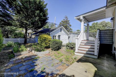 603 Laurel Avenue West Allenhurst NJ 07711