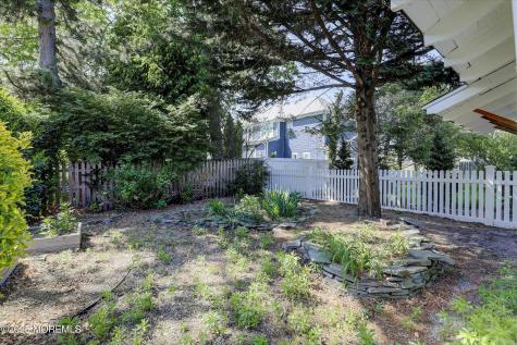 603 Laurel Avenue West Allenhurst NJ 07711