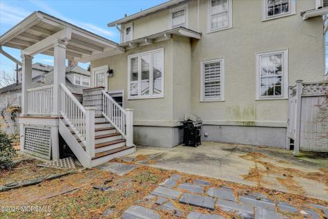 603 Laurel Avenue West Allenhurst NJ 07711