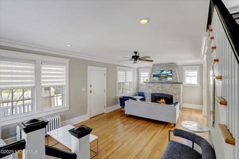 603 Laurel Avenue West Allenhurst NJ 07711