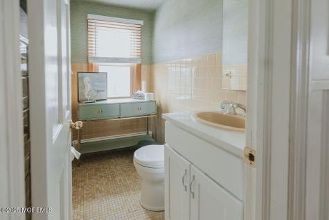 35 12th Avenue Seaside Park NJ 08752