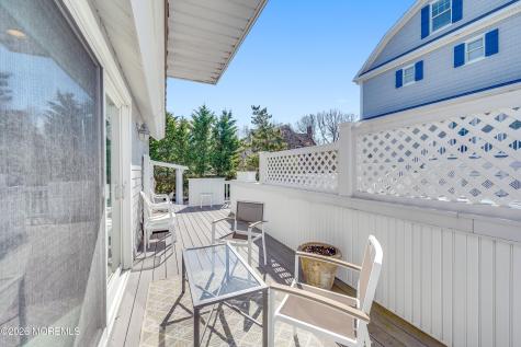 973 Ocean Avenue Mantoloking NJ 08738