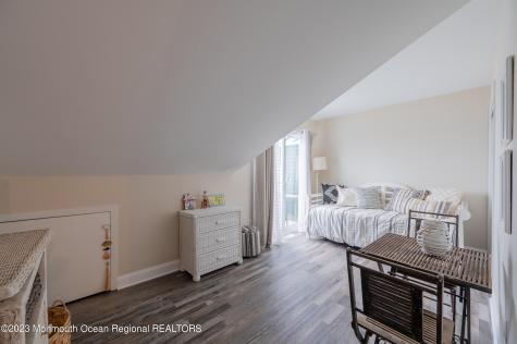 1713 Boulevard Seaside Park NJ 08752