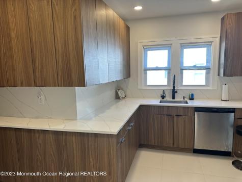 208 Lockwood Place Oakhurst NJ 07755