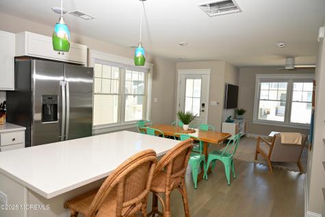 8 Shell Road Mantoloking NJ 08738