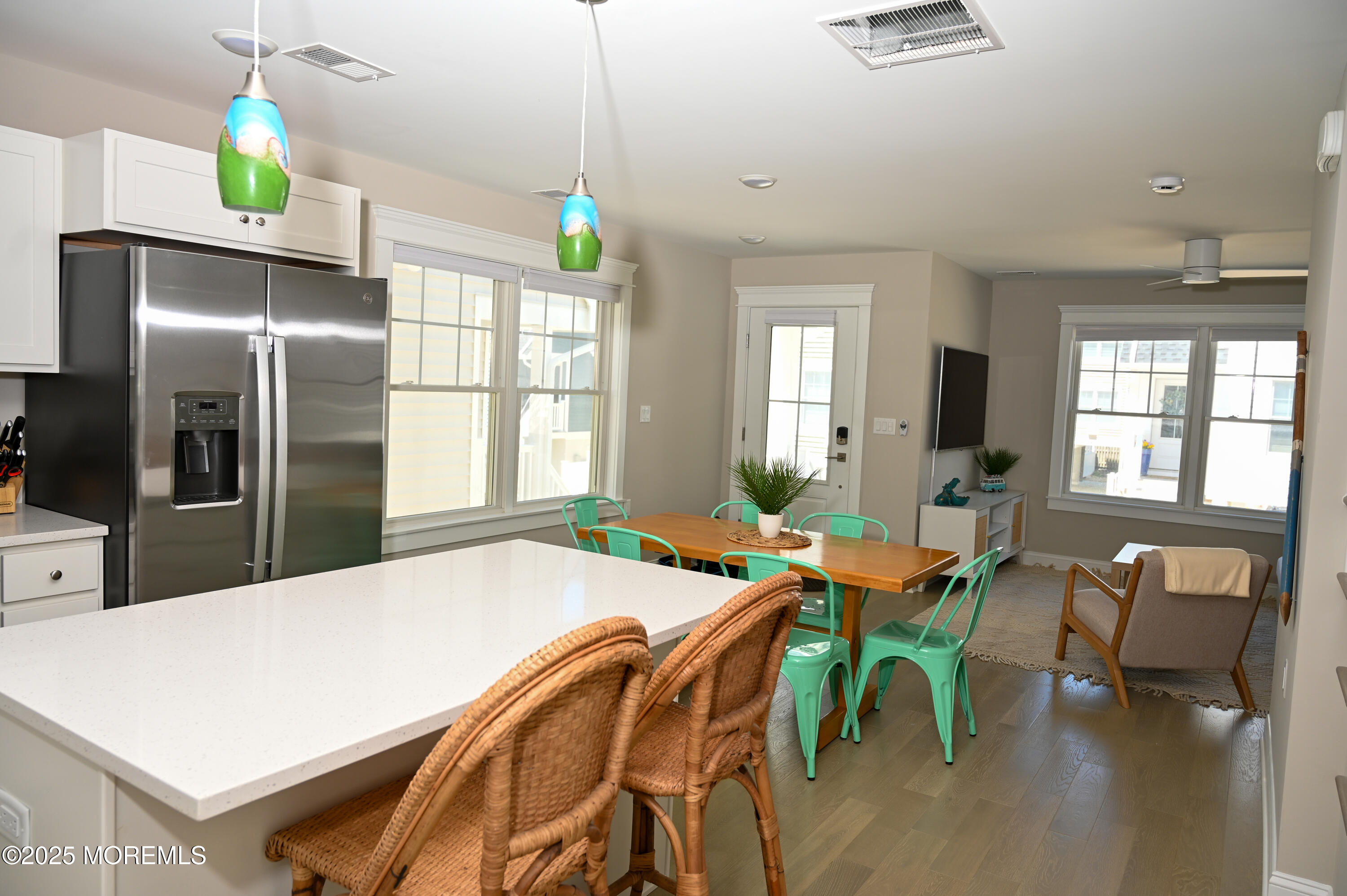 8 Shell Road Mantoloking NJ 08738