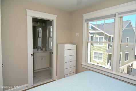 8 Shell Road Mantoloking NJ 08738