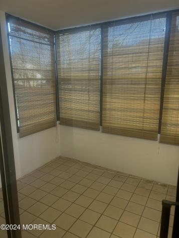 10 Pine Cluster Circle Manalapan NJ 07726
