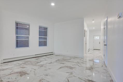 520 E Jersey Street Elizabeth NJ 07206