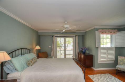 1081 Barnegat Lane Mantoloking NJ 08738