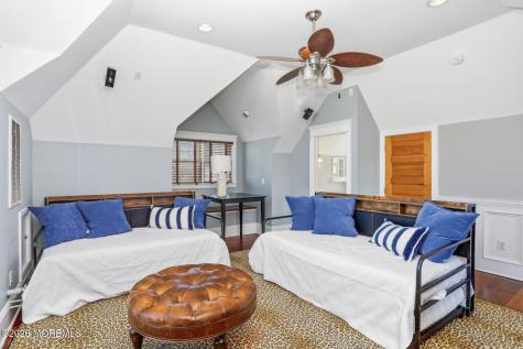565 Trout Avenue Manasquan NJ 08736