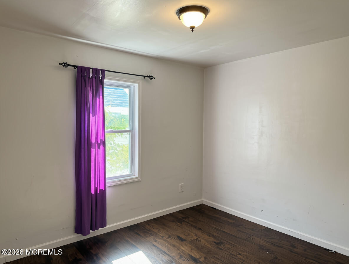 16 Randall Place Keansburg NJ 07734