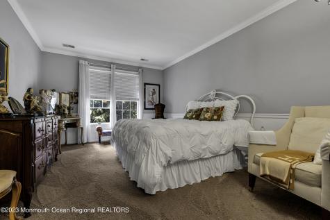 536 St Andrews Place Manalapan NJ 07726