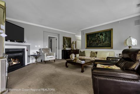 536 St Andrews Place Manalapan NJ 07726