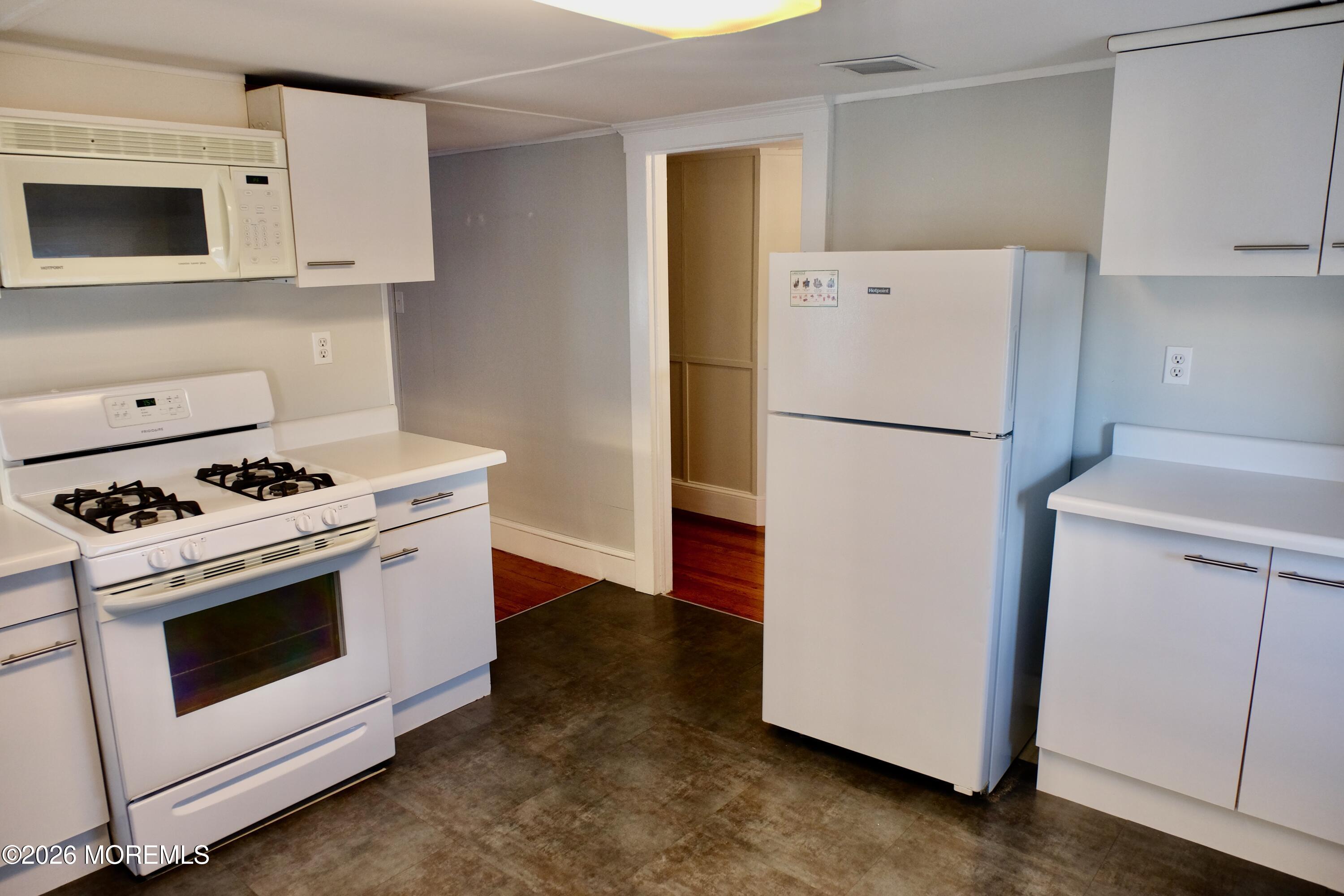 220 Lincoln Avenue Avon-by-the-sea NJ 07717