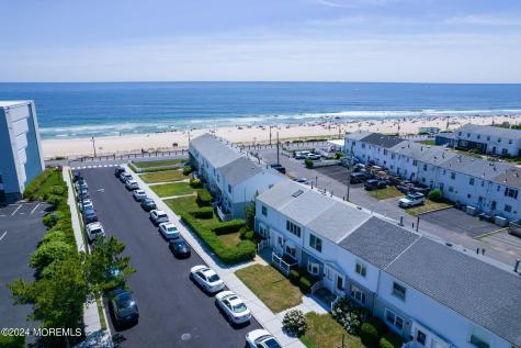 32 Howland Avenue Long Branch NJ 07740