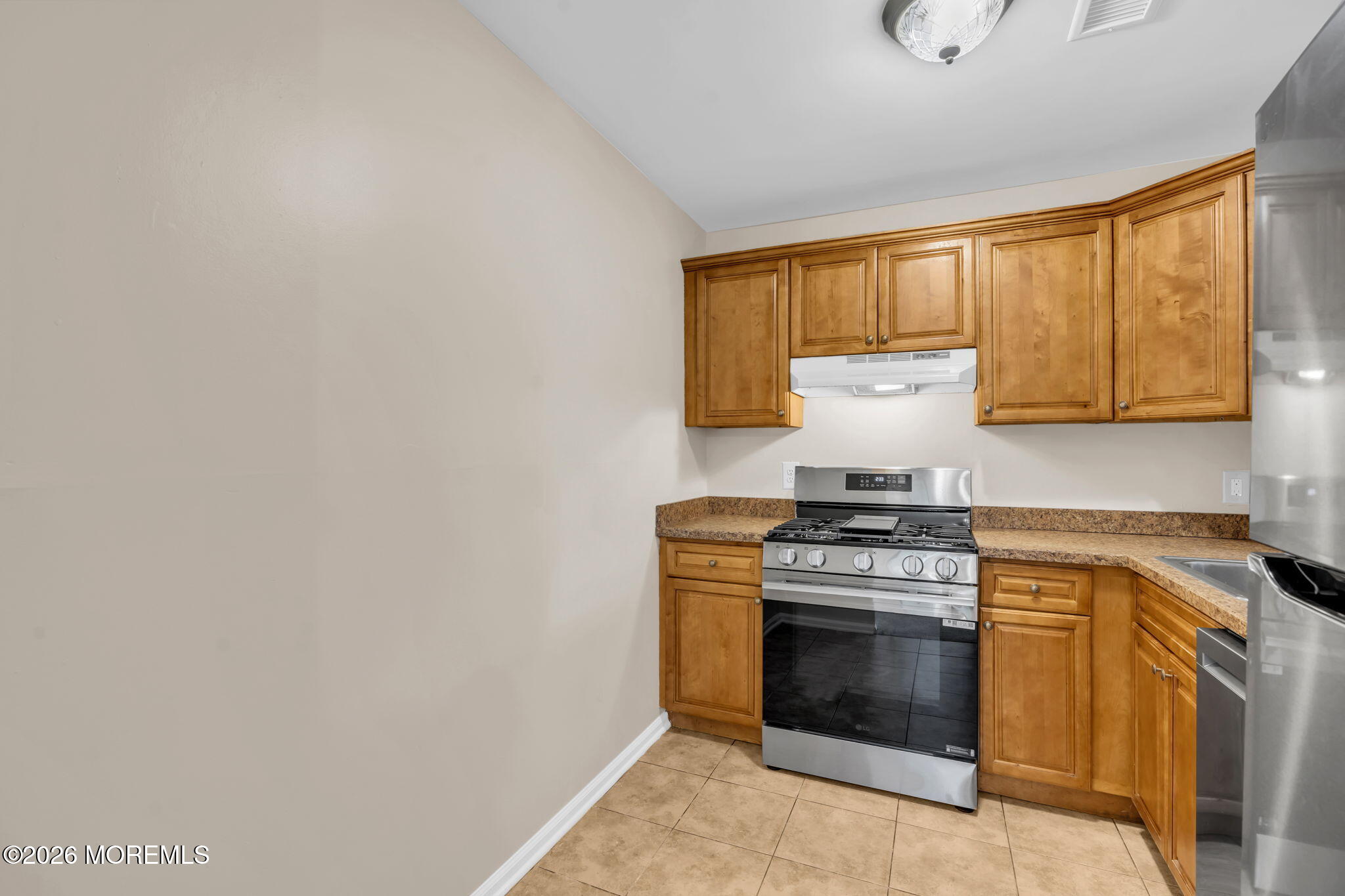 2101 Bayhead Drive Parlin NJ 08859