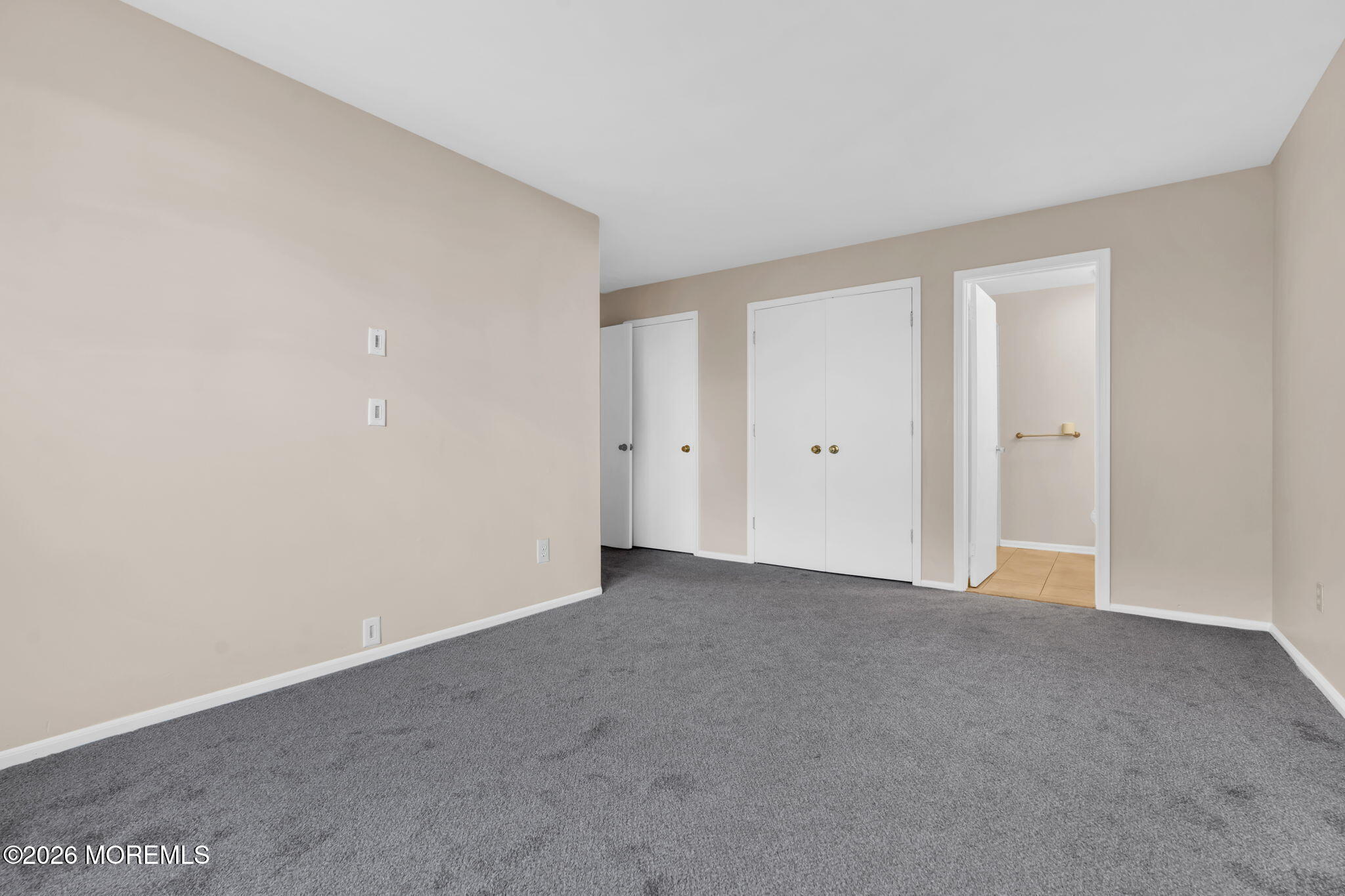 2101 Bayhead Drive Parlin NJ 08859