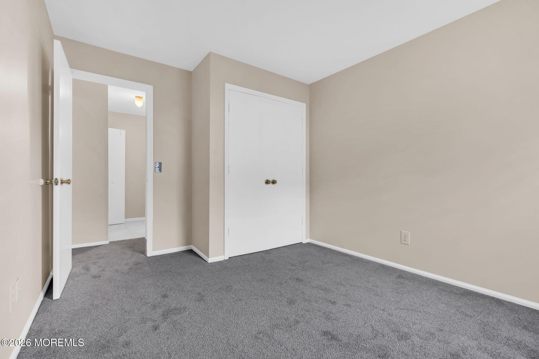 2101 Bayhead Drive Parlin NJ 08859
