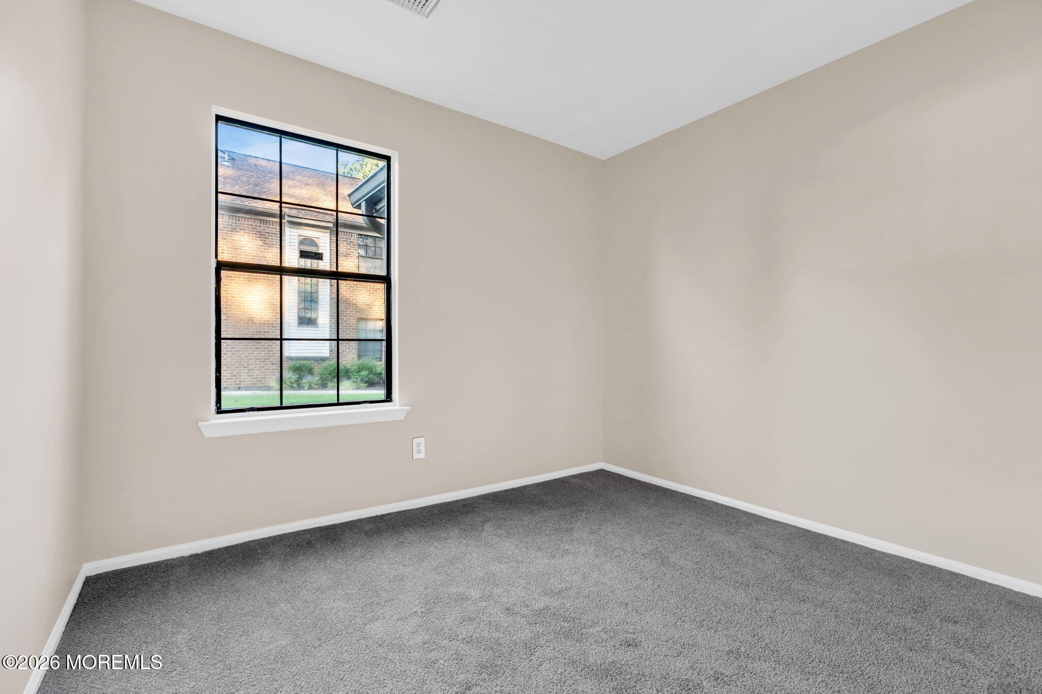 2101 Bayhead Drive Parlin NJ 08859