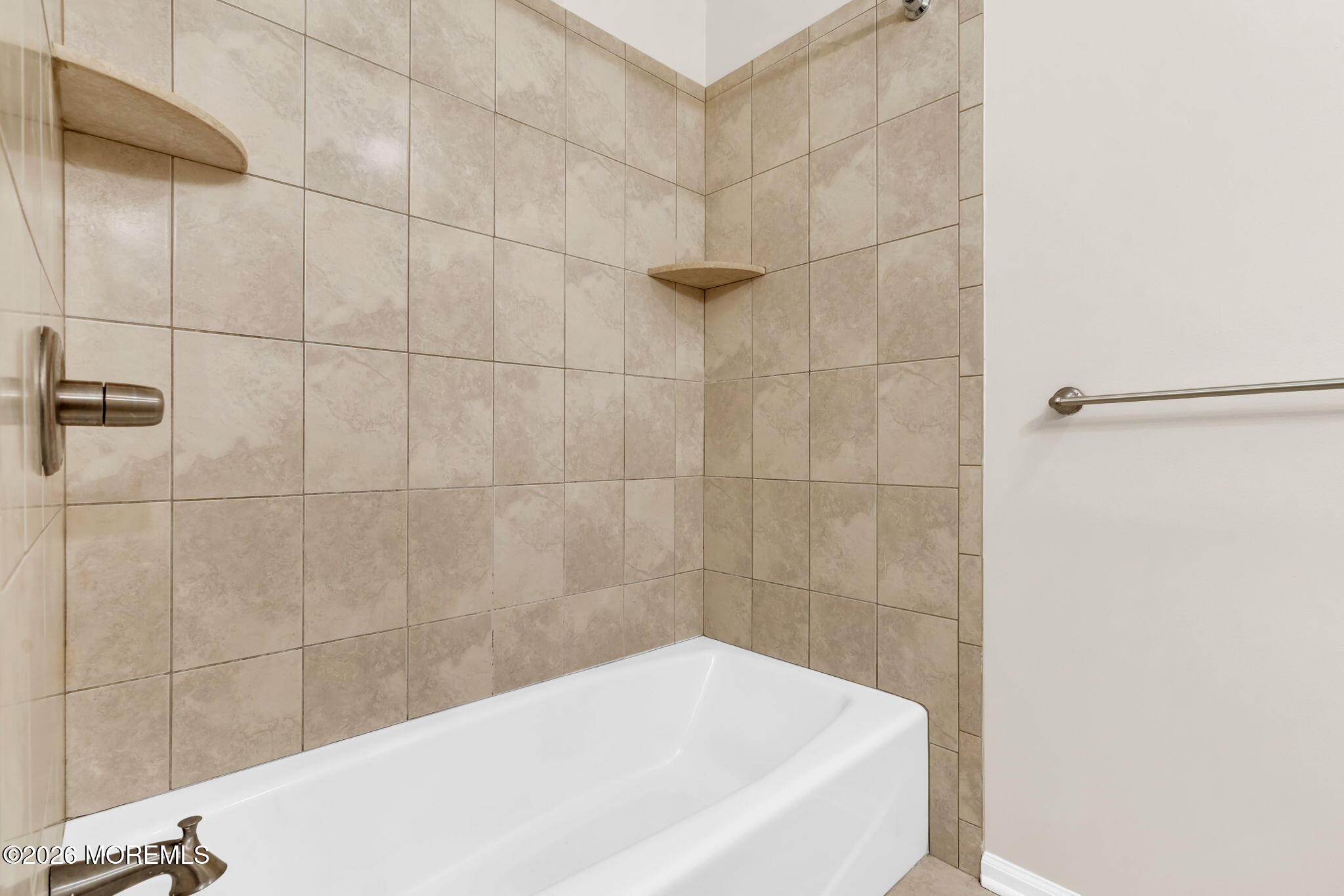2101 Bayhead Drive Parlin NJ 08859