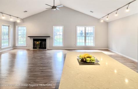 159 Tanglewood Place Morganville NJ 07751