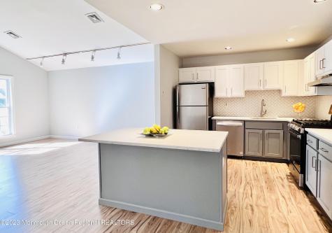 159 Tanglewood Place Morganville NJ 07751