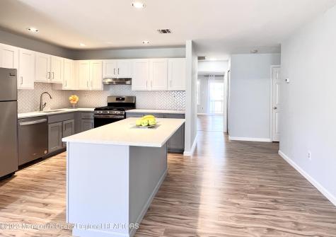 159 Tanglewood Place Morganville NJ 07751