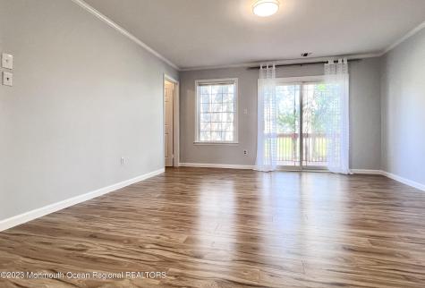 159 Tanglewood Place Morganville NJ 07751
