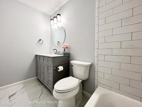 159 Tanglewood Place Morganville NJ 07751
