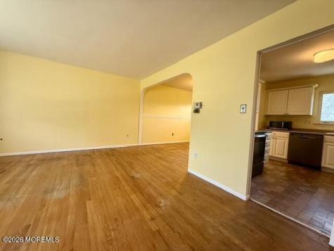 5 Sussex Court South River NJ 08882