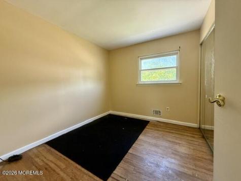 5 Sussex Court South River NJ 08882