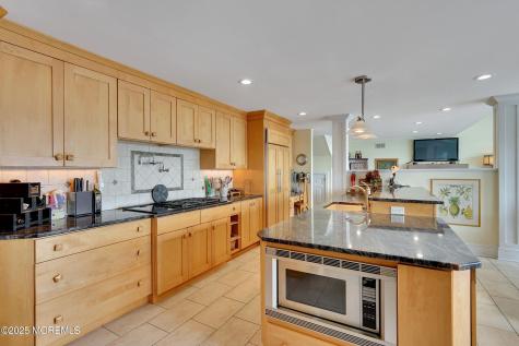 323 Cove Drive Mantoloking NJ 08738